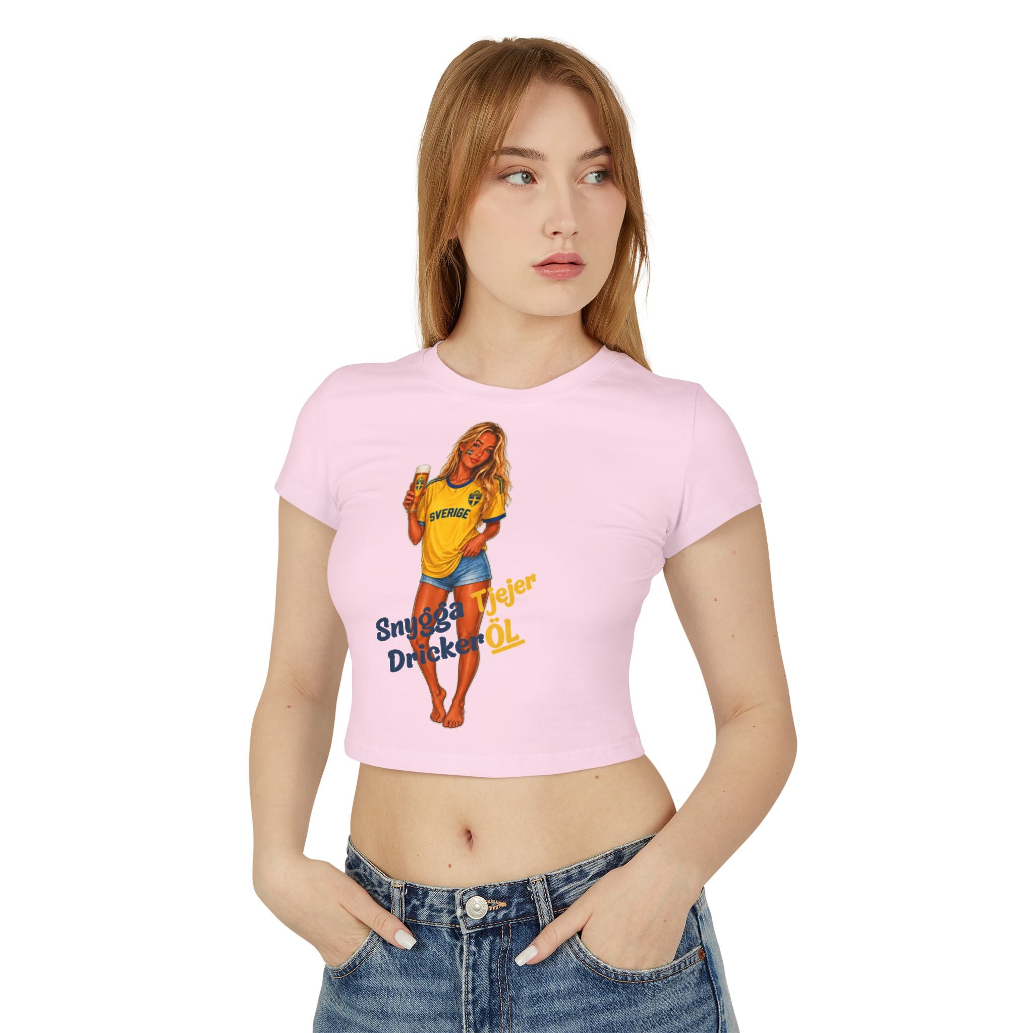 Snygga tjejer dricker öl Baby Tee